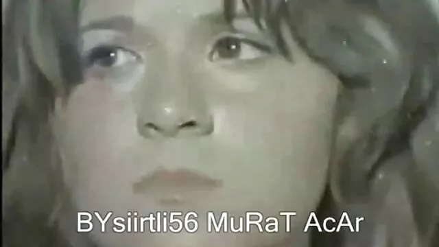 رابطه جنسی در عکسی سوپر سکسی ساحل شنی
